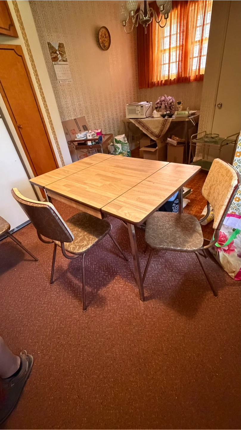Vintage Kitchen Table and Chairs Set - photo 3
