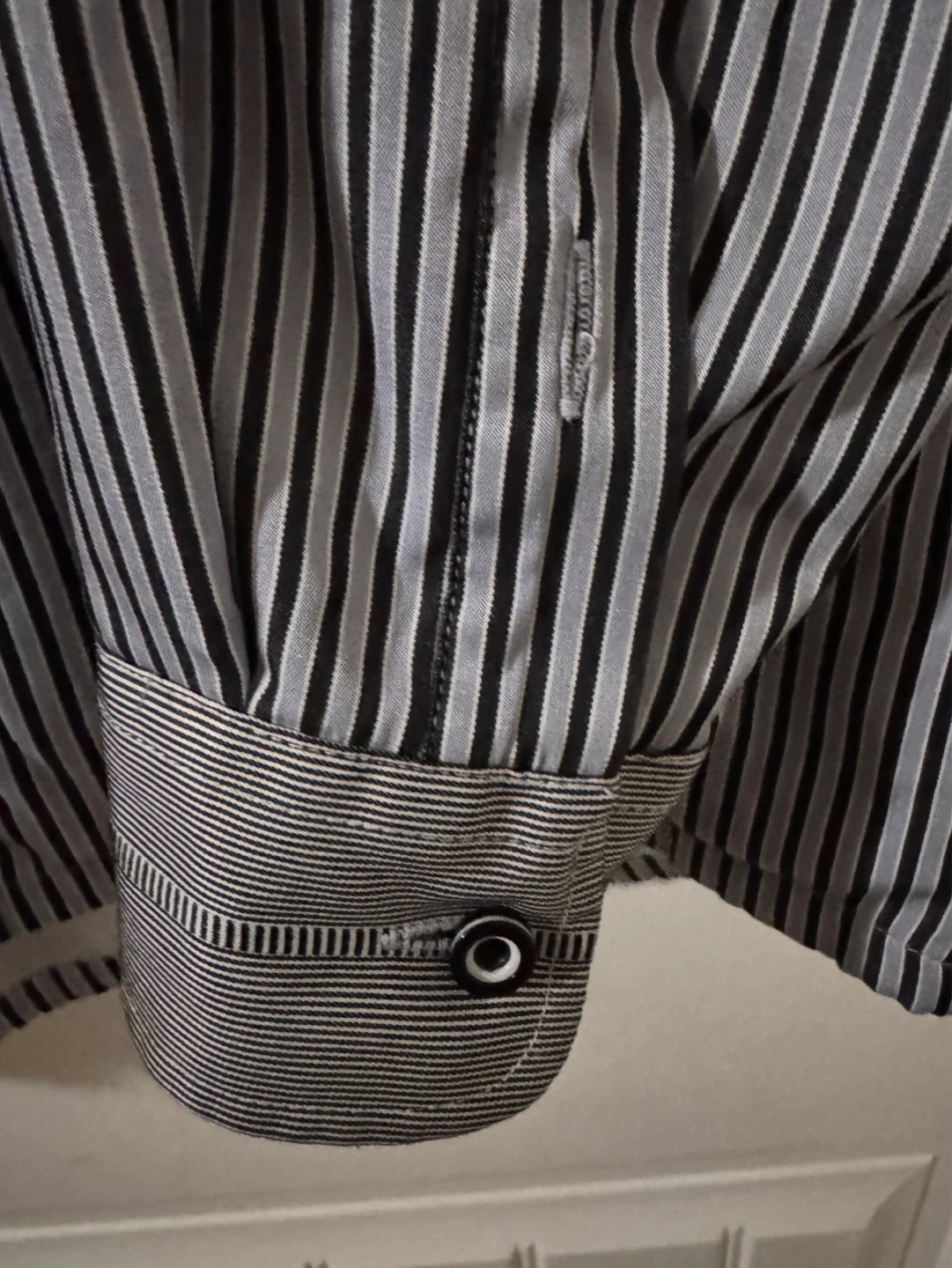 Laorentou Men's Striped Dress Shirt - photo 3