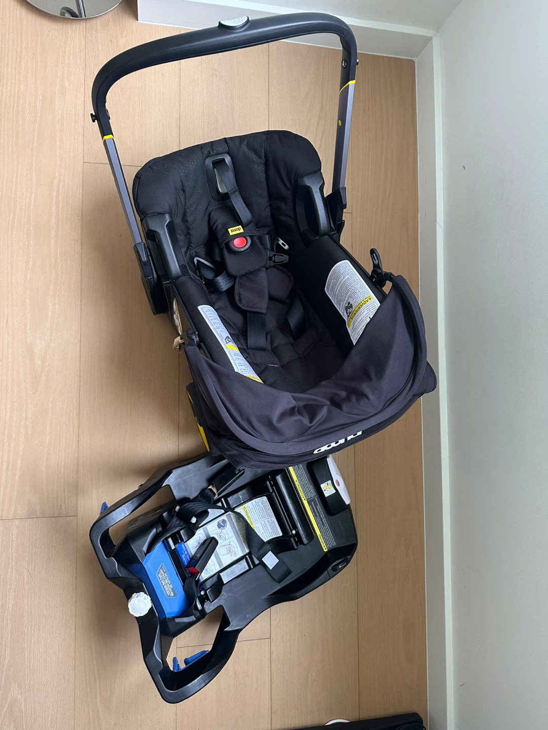 Doona+ Infant Car Seat & Stroller Travel System - photo 5
