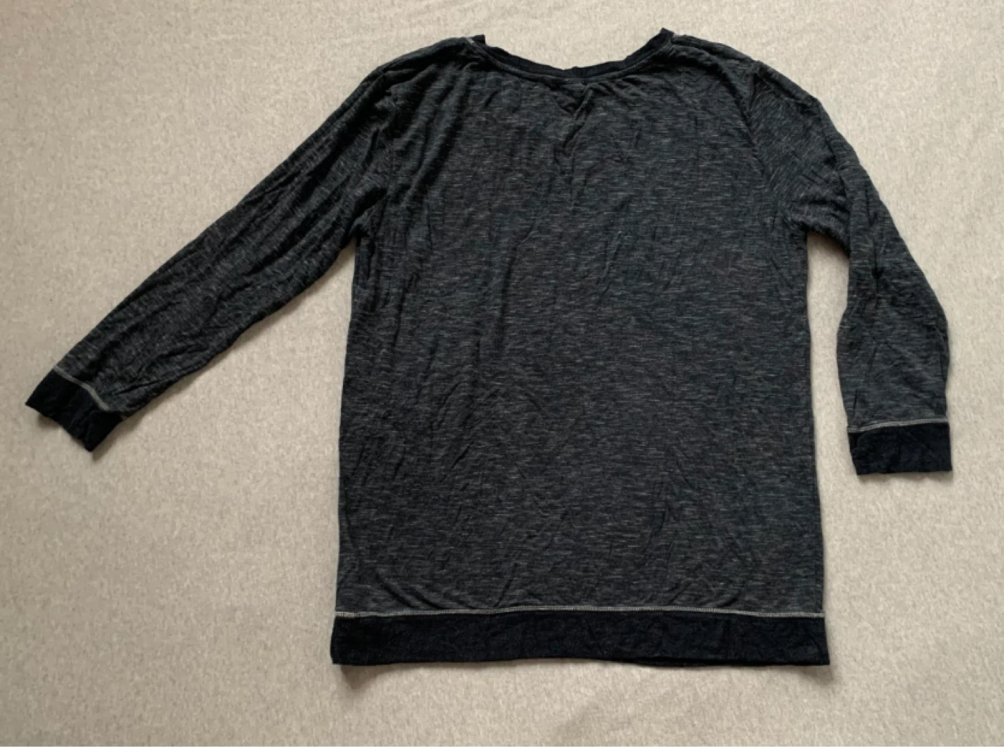 “Black Bow” Brand Long Sleeve Top XXL - photo 2