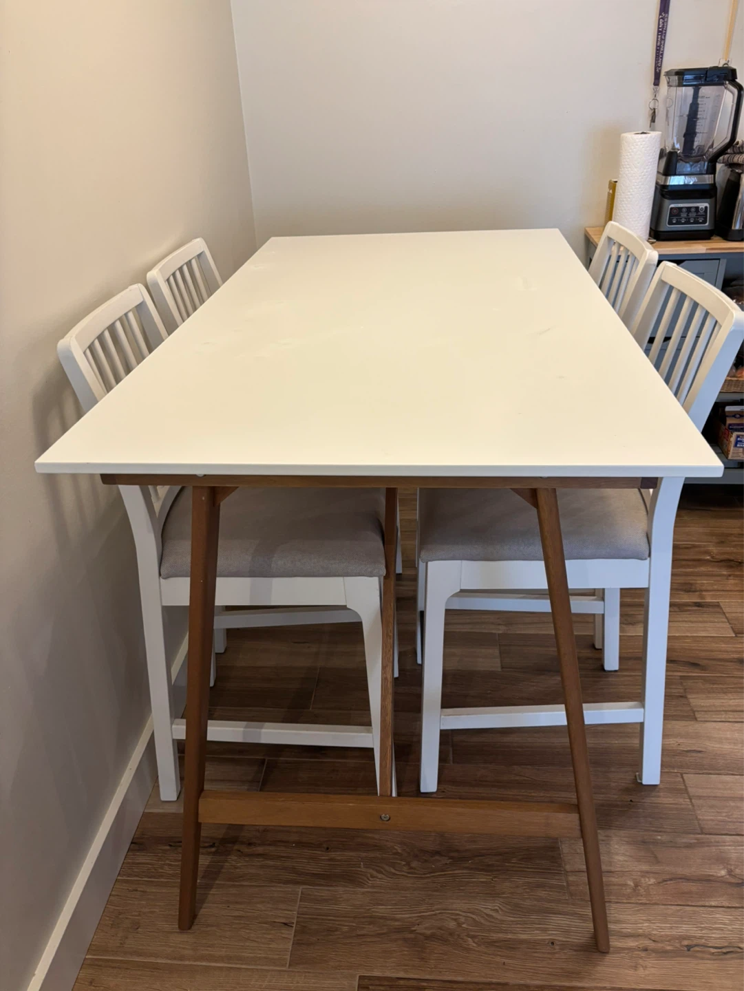 White High-Top Dining Table with 4 Chairs - photo 2