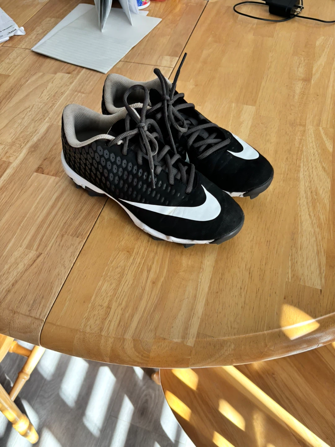Baseball cleats - 6 youth