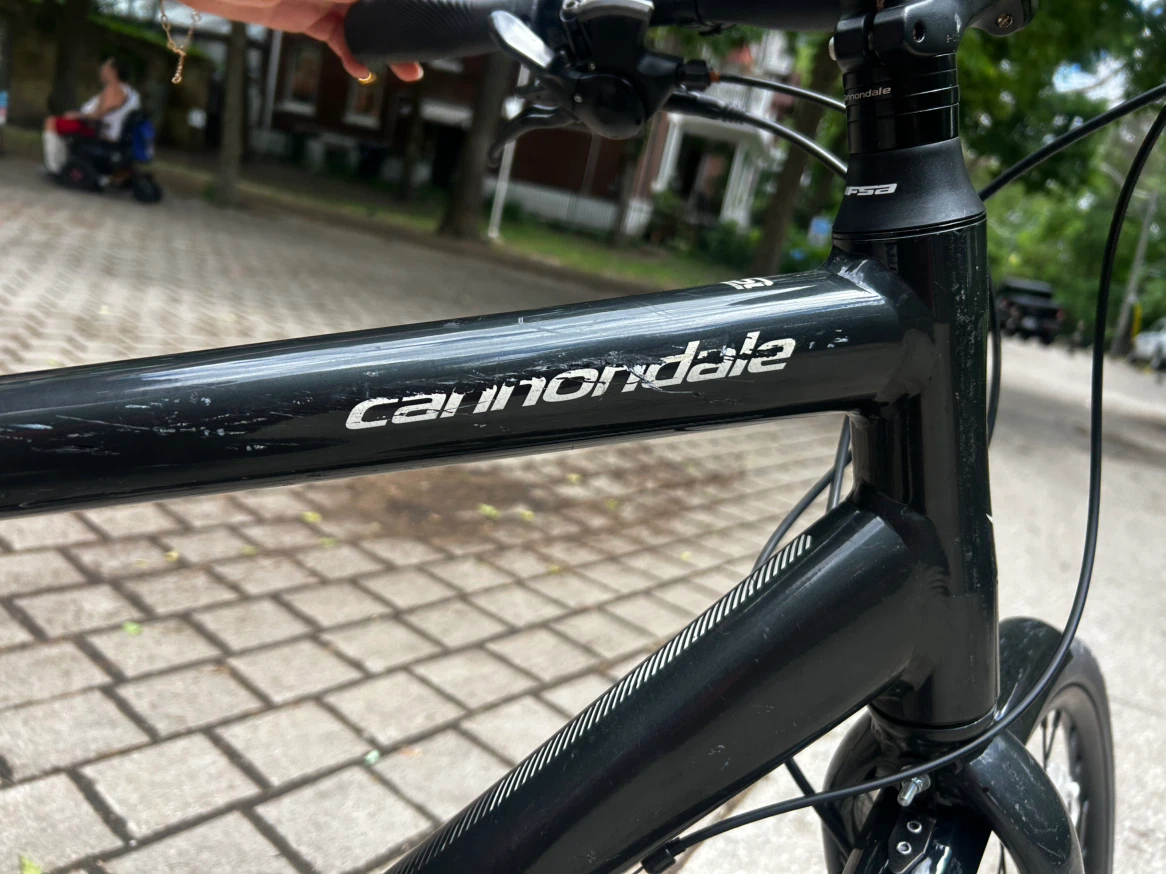 Cannondale Hybrid Bike - photo 2