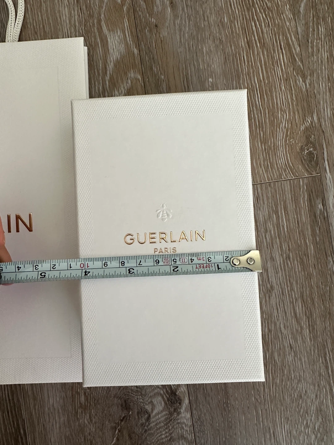 Guerlain Paris Empty Gift Box with Shopping Bag - photo 3