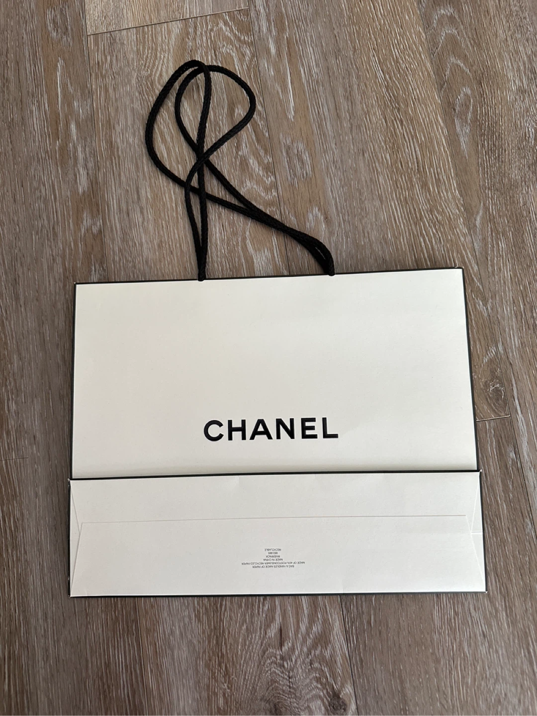 CHANEL Empty Shopping Bag - photo 2