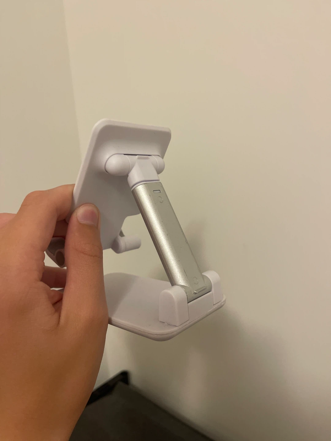 White Adjustable Cell Phone Stand - photo 2