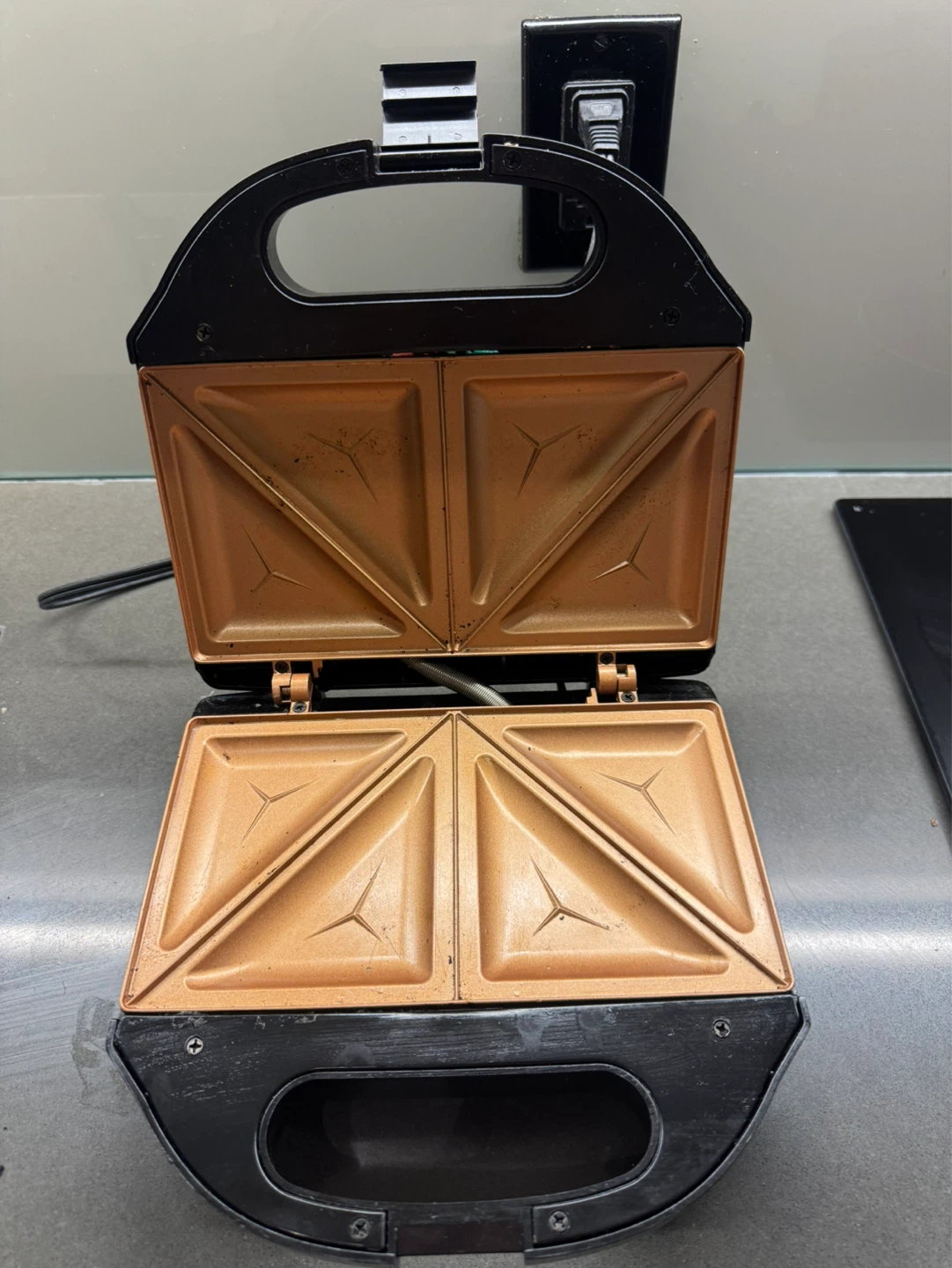 Gotham Sandwich Toaster - photo 2