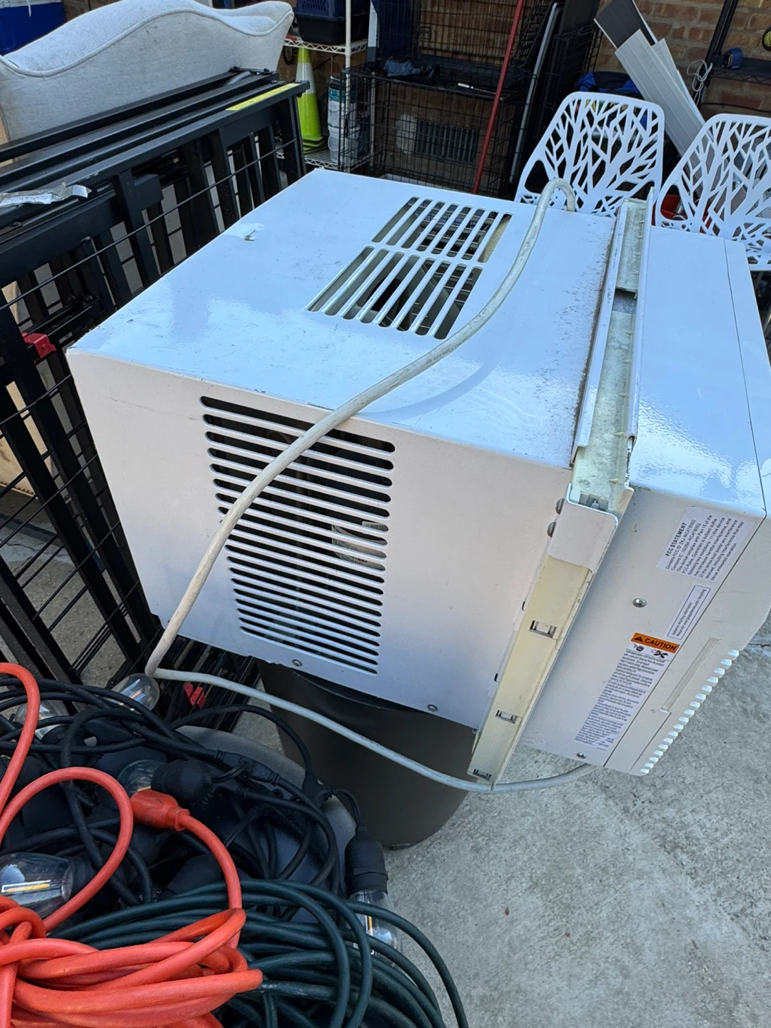 GE 8,000 BTU Window Air Conditioner - photo 4