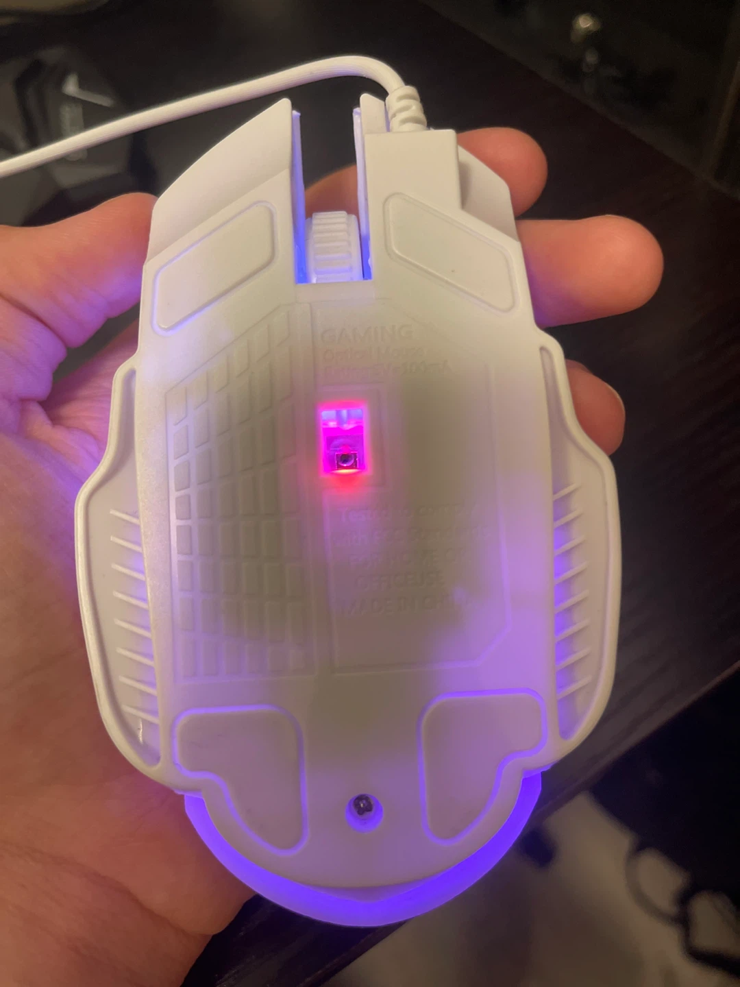 White Wired Gaming Mouse with RGB Lighting - photo 3