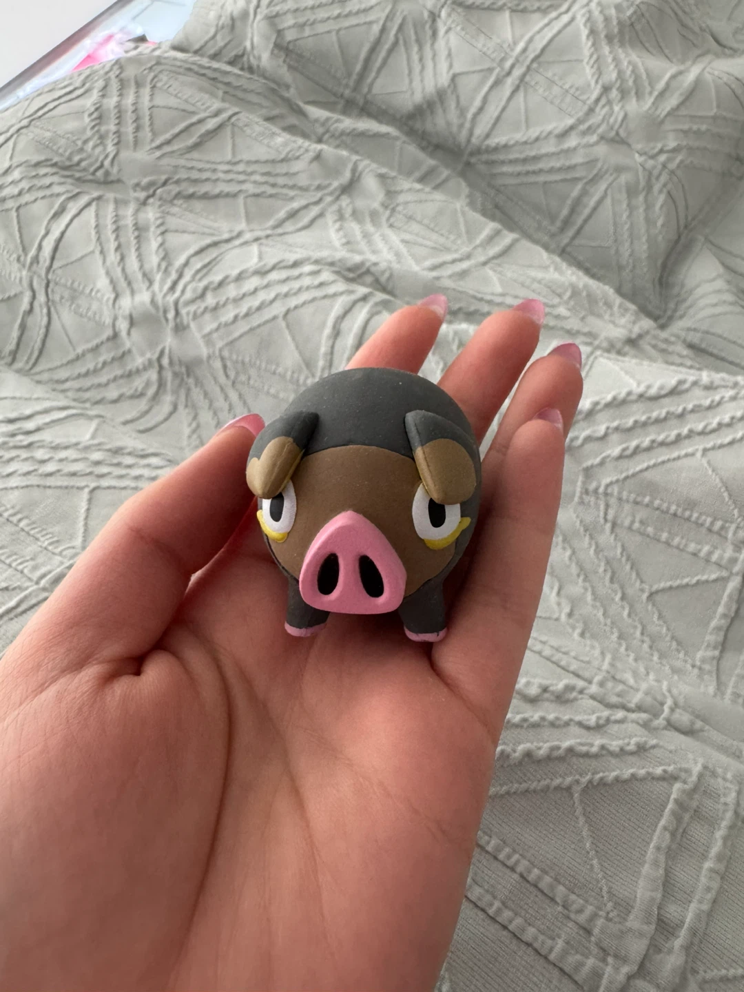 Cute Swinub & Oddish Eraser Figurines - photo 2