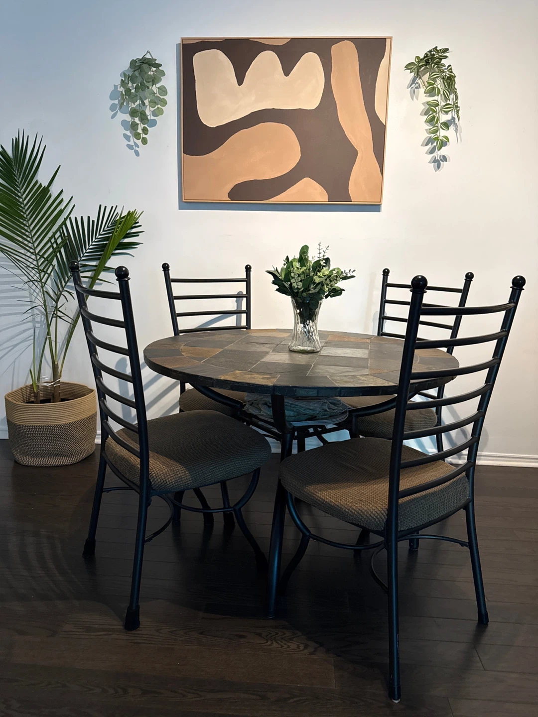 Round Slate Dining Table and 4 Chairs - photo 2