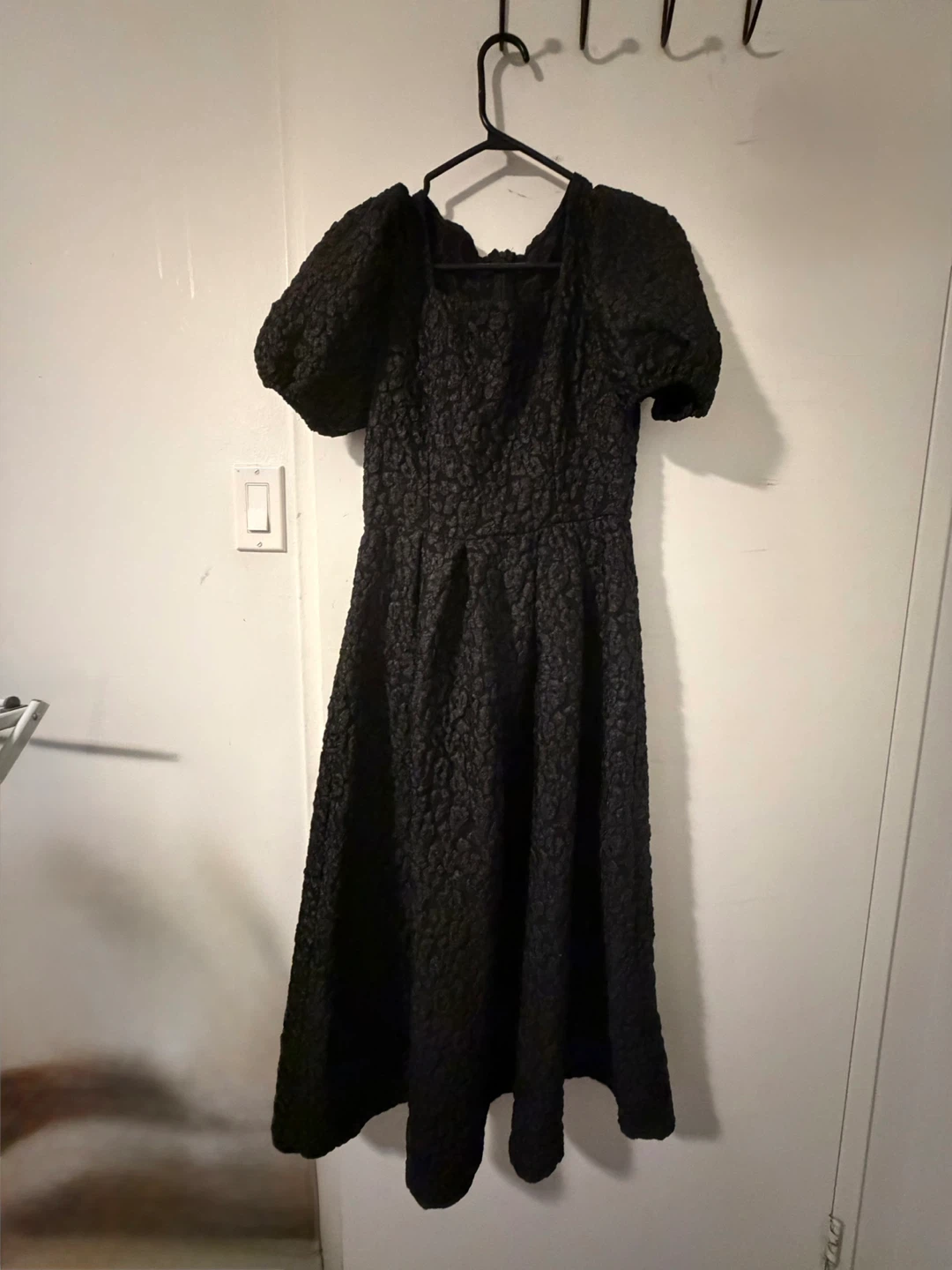 Black Puff Sleeve Textured Dress