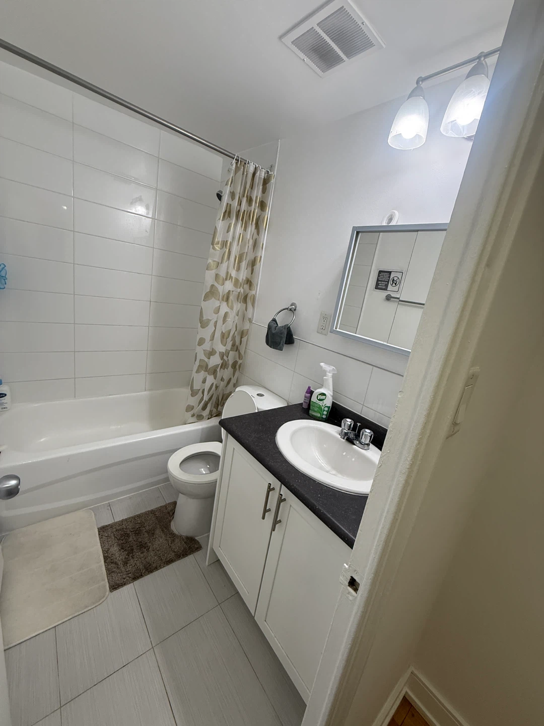 🏠 Flatmate Needed (1 Bedroom Apartment) – Aug 1 Move-In - photo 3