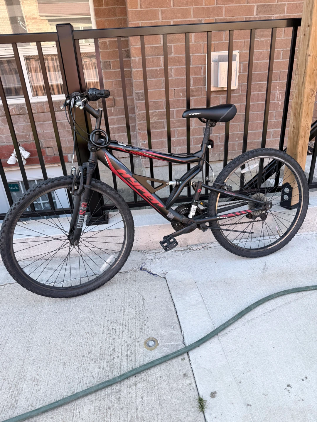 Hyper Men's Mountain Bike - photo 2