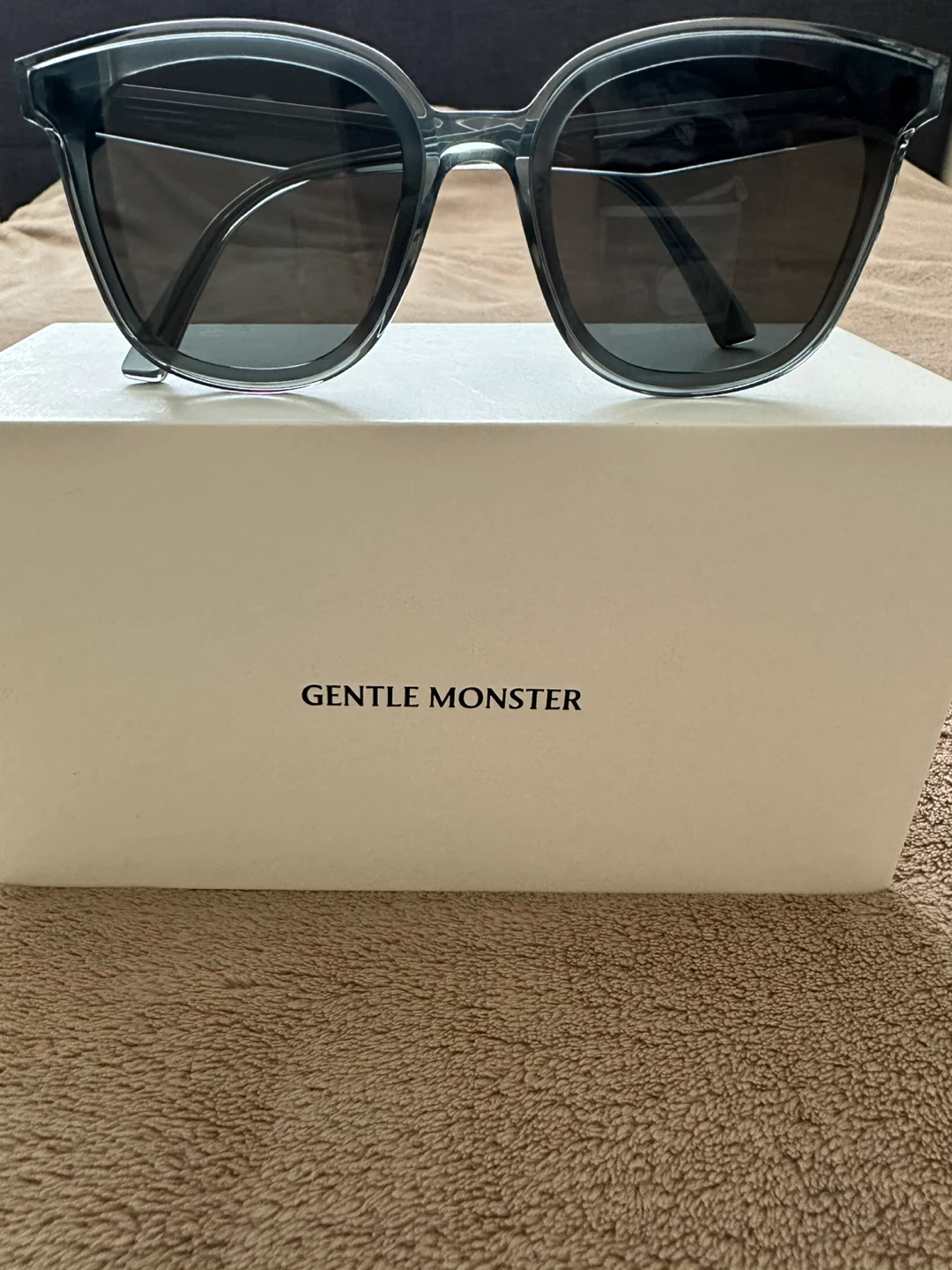 Gentle Monster JACKIE G3 Sunglasses