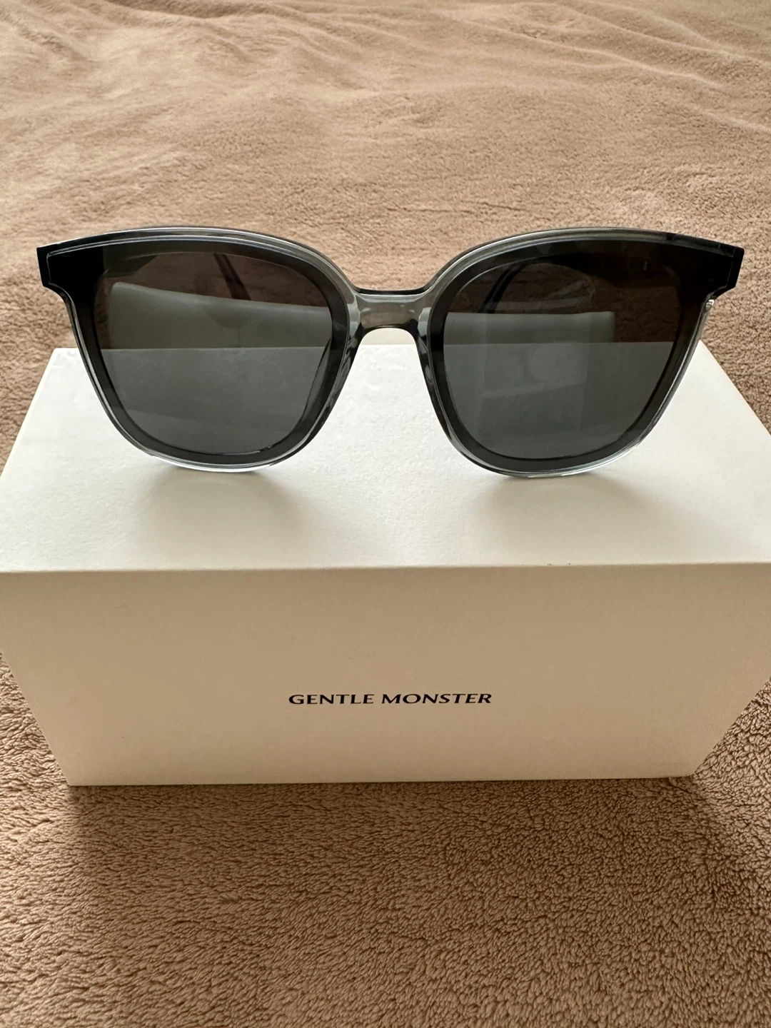 Gentle Monster JACKIE G3 Sunglasses - photo 2