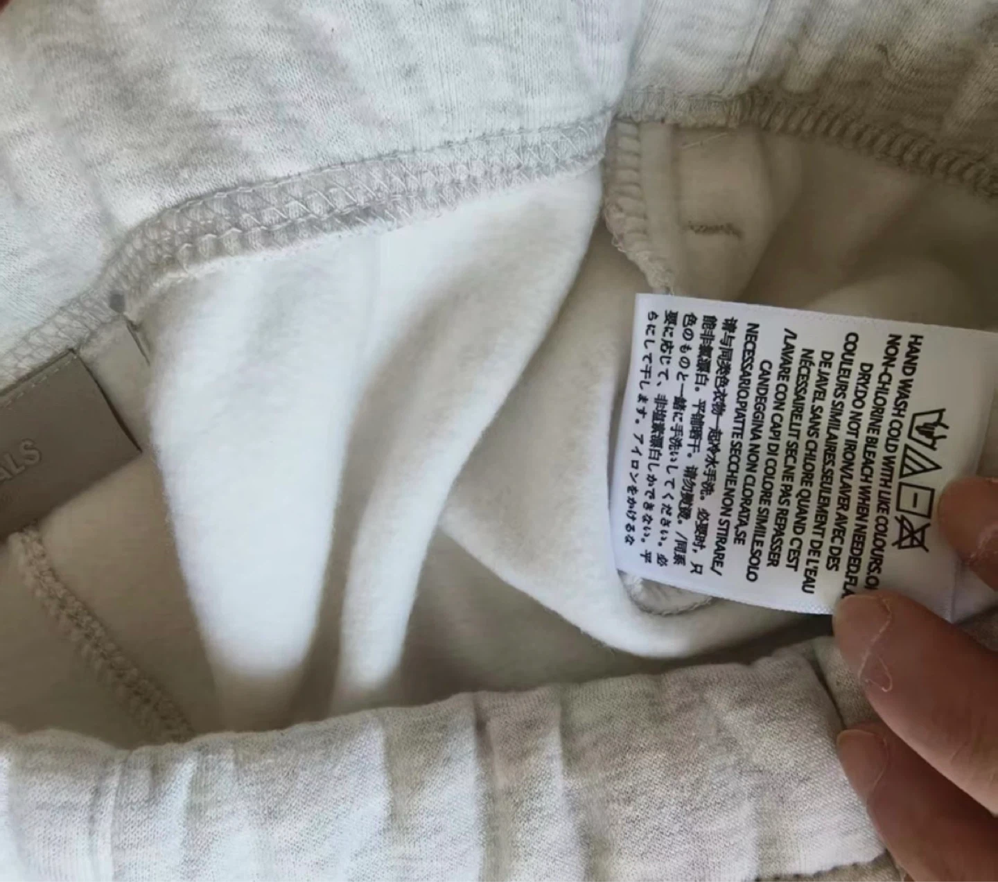 Essentials Fear of God Sweatshorts - Medium - photo 4
