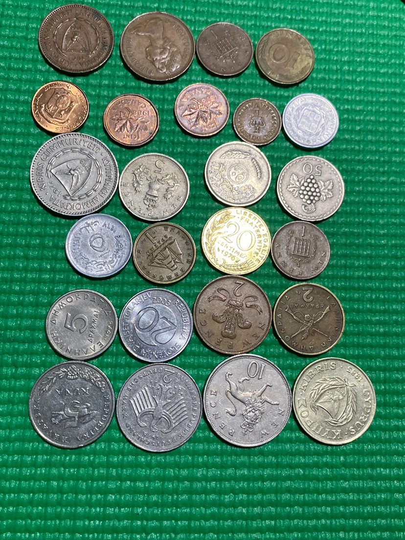 Assorted World Coins Collection - photo 4