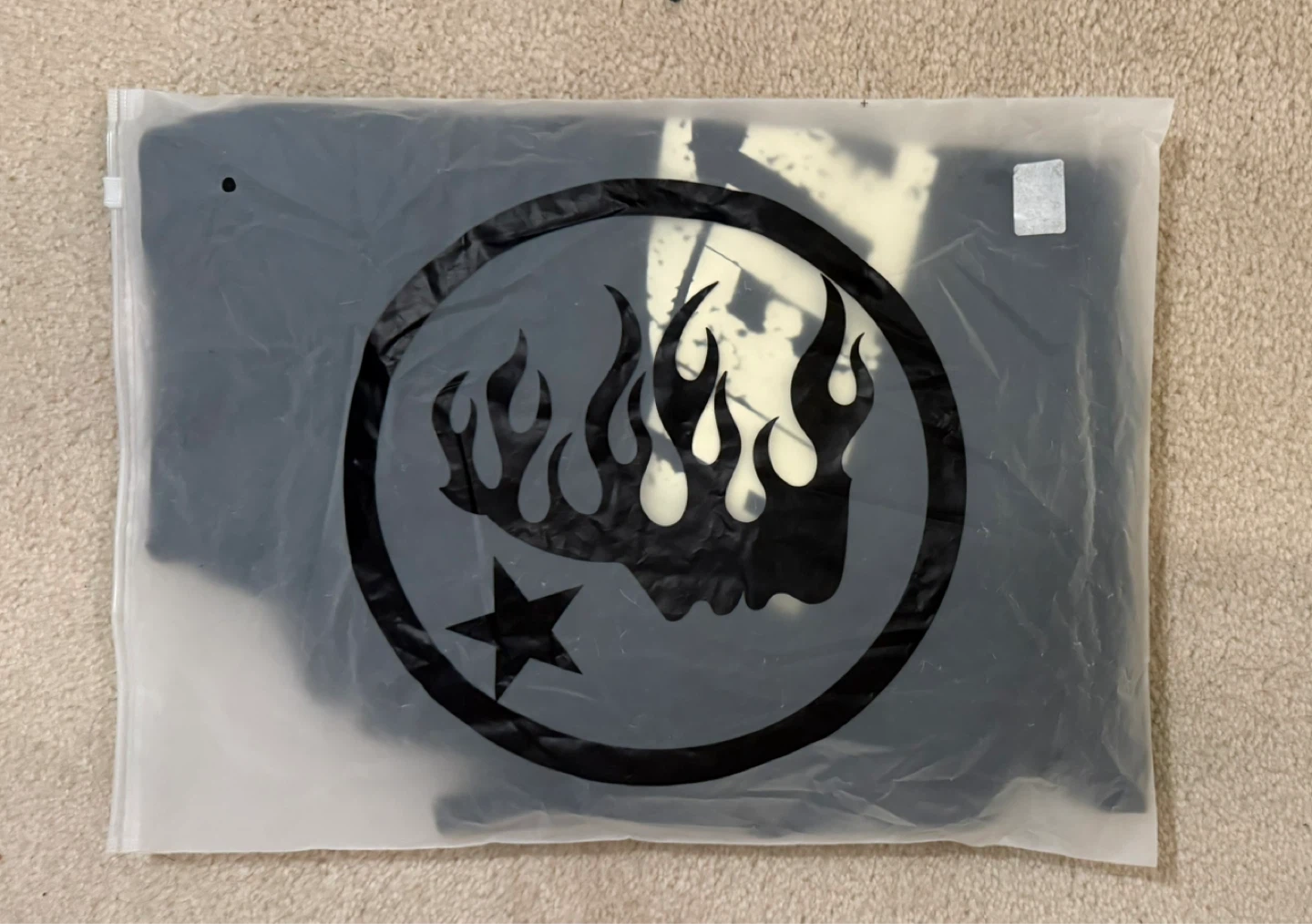 Hellstar Black T-Shirt with Flames and Star Graphic - photo 3