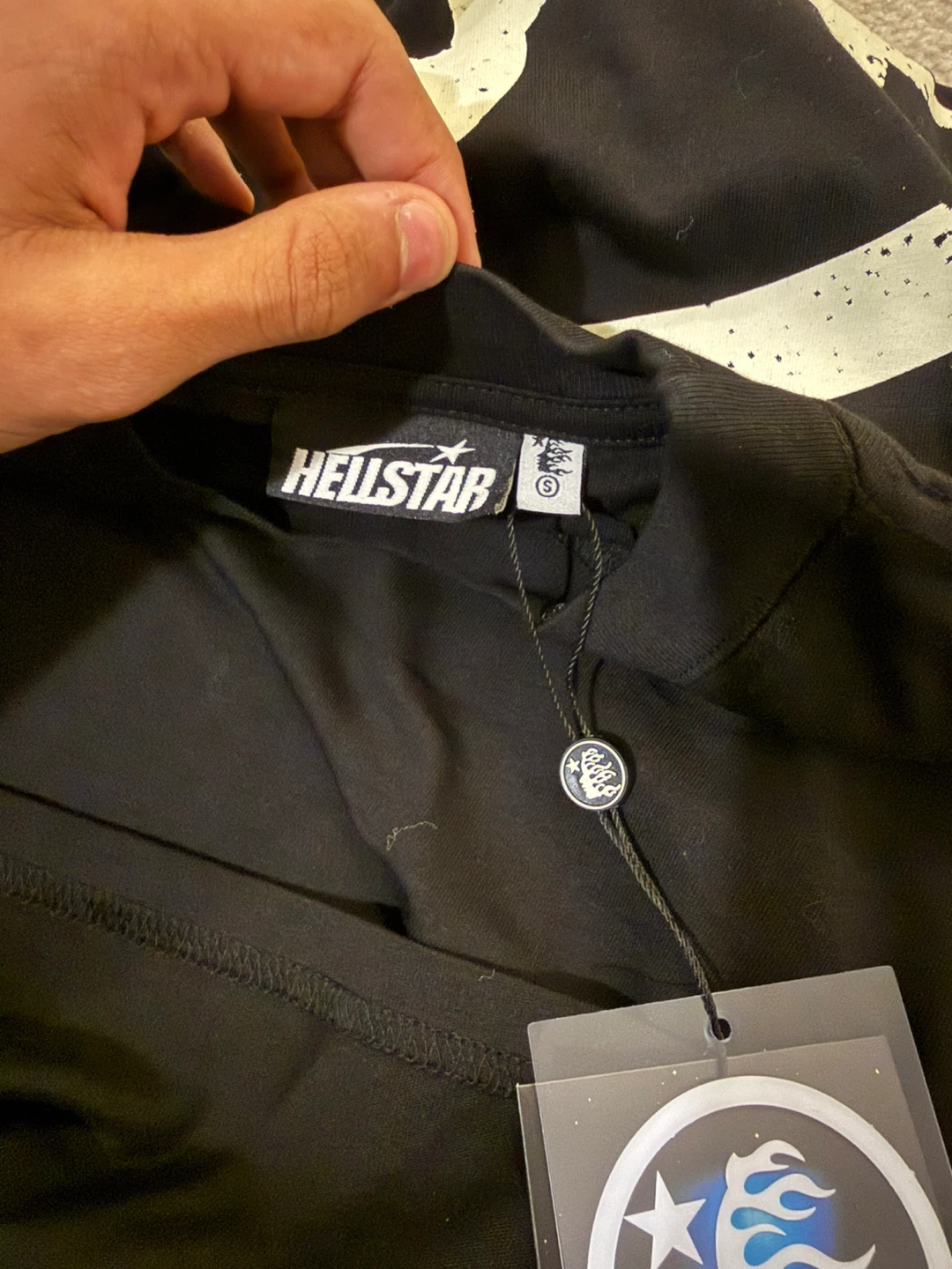 Hellstar Black T-Shirt with Flames and Star Graphic - photo 5