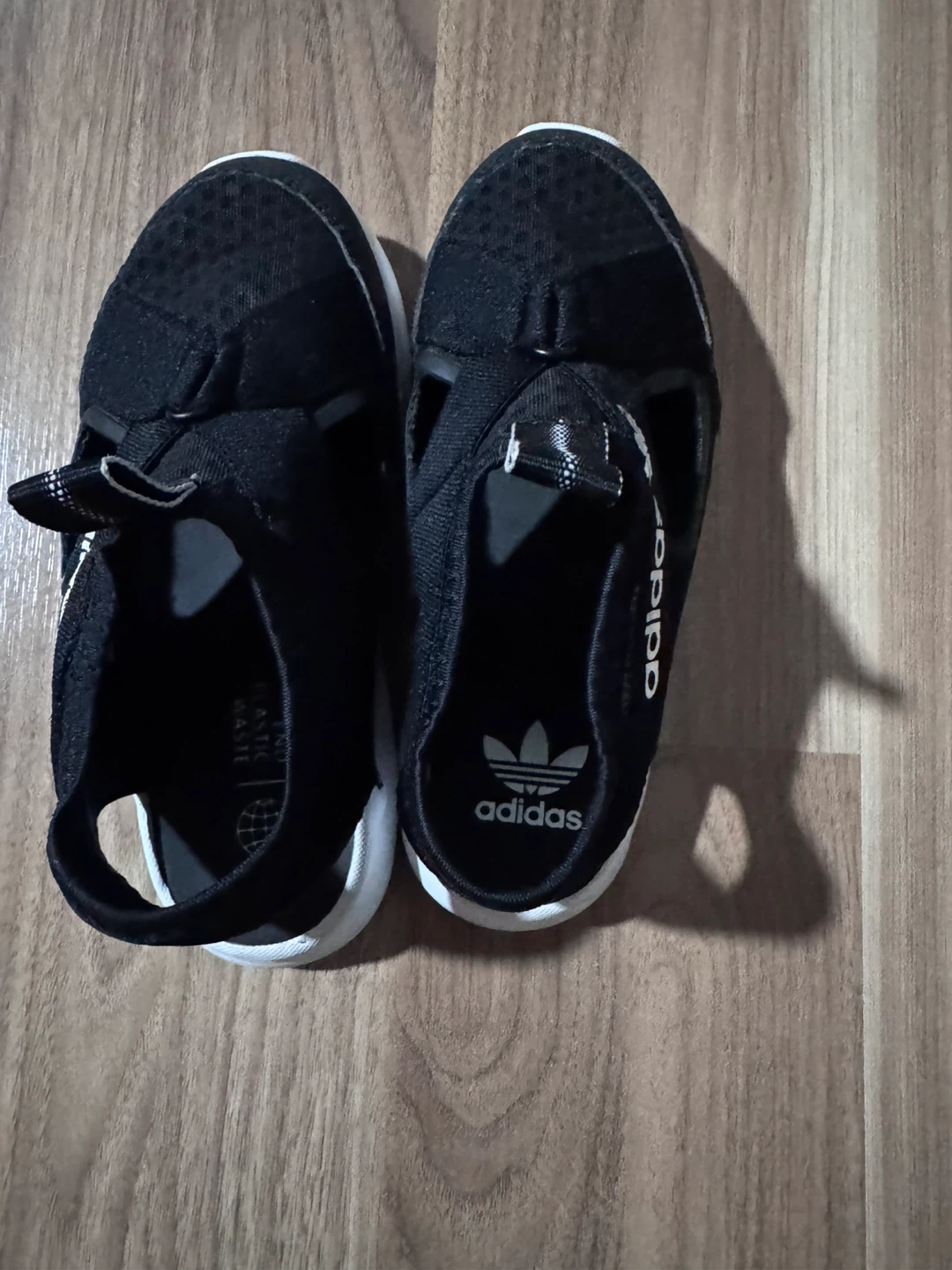 Kids Adidas Black Sandals Sizes US 2 - photo 2