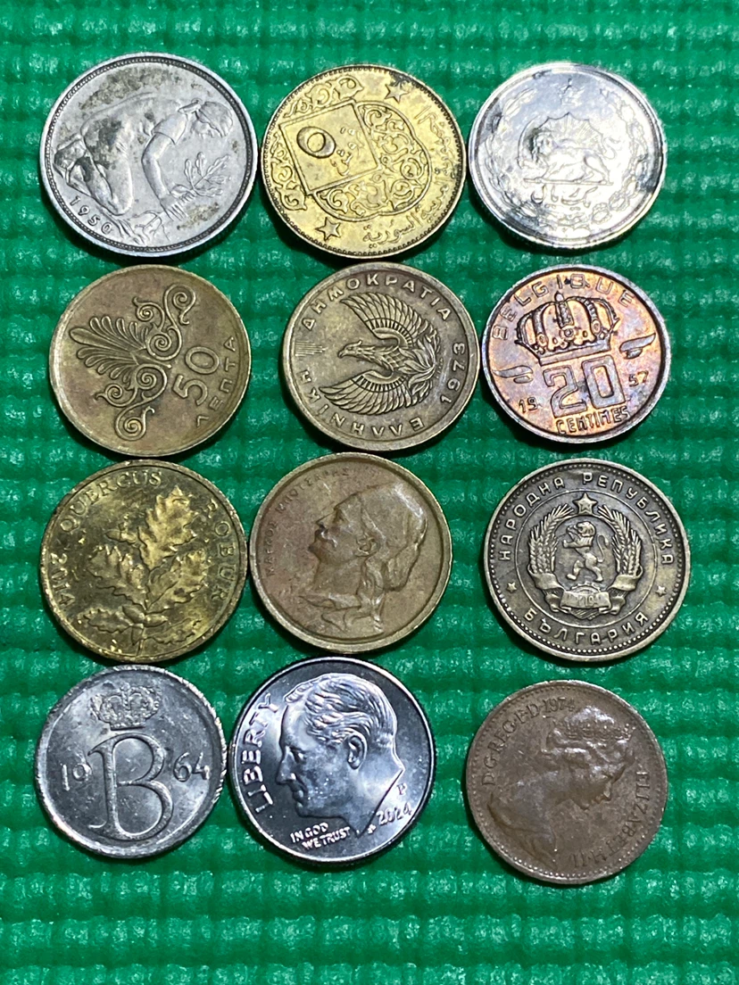 Collection of assorted world coins - photo 3