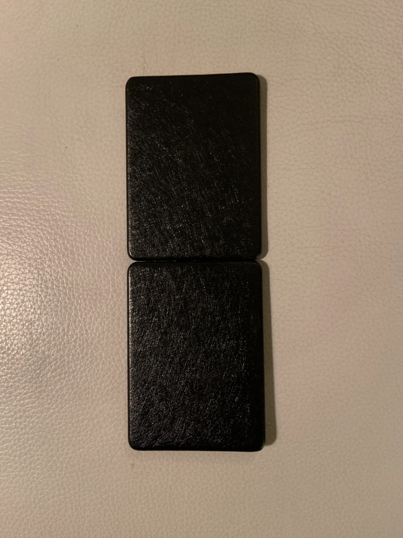 Slim Folding Compact Mirror – Like New - photo 2