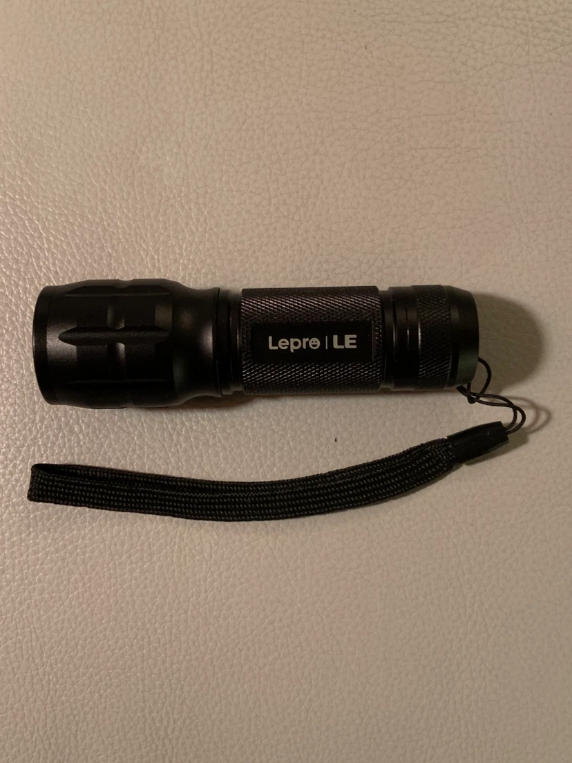 Portable Lepro LED Flashlight – Bright & Reliable - photo 2