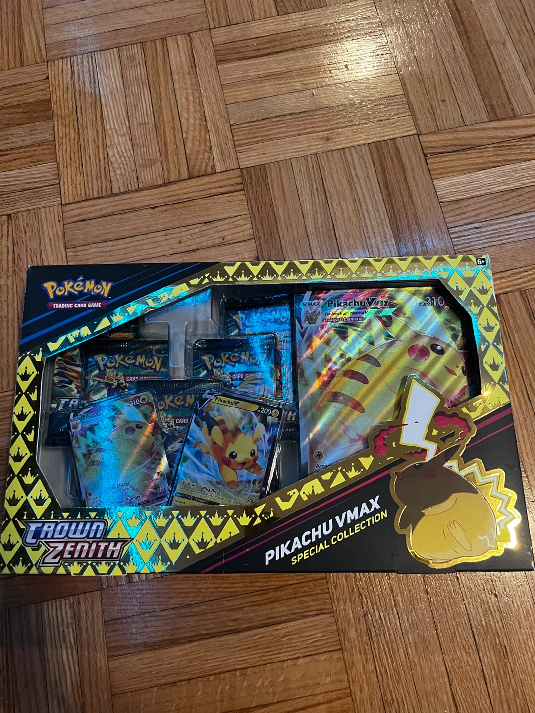 Pokemon Pikachu VMAX Special Collection