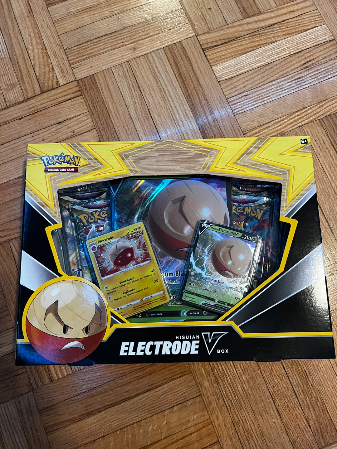Pokémon Hisuian Electrode V Box Trading Card Game
