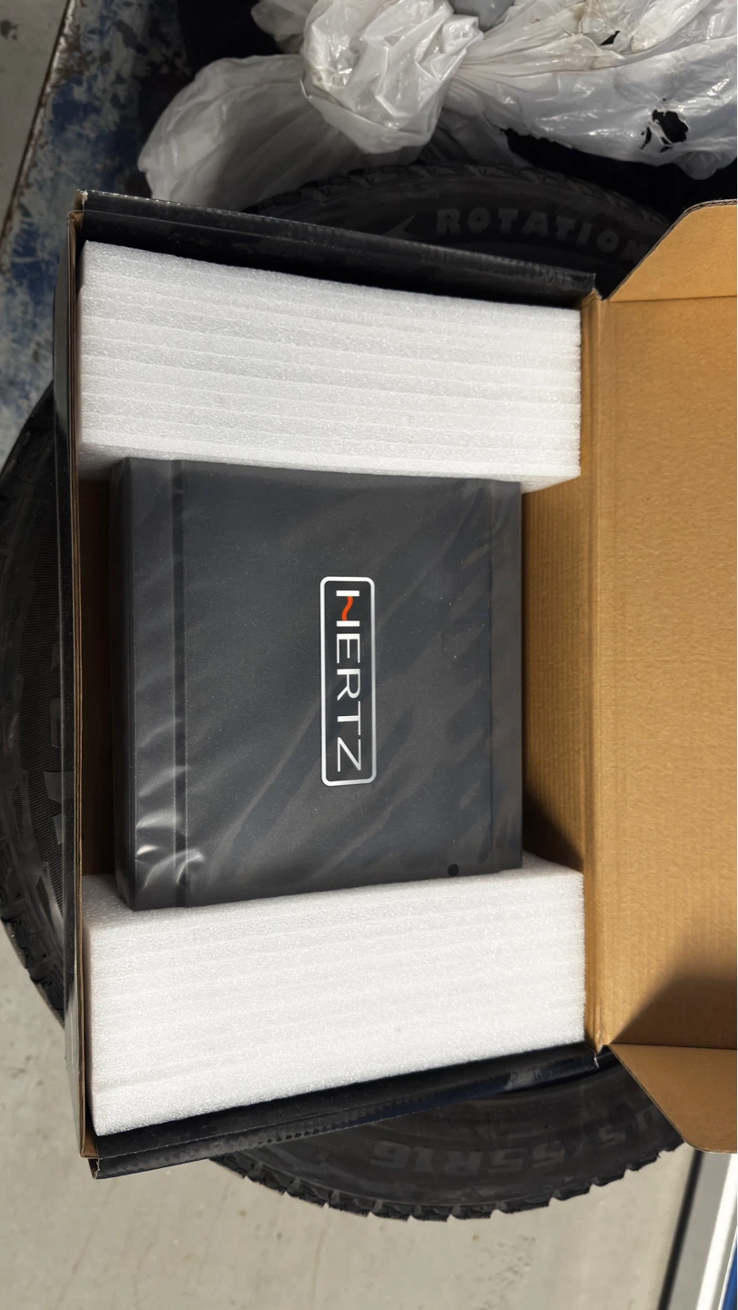 Hertz HCP 1DK Mono D-Class Amplifier 2480W - photo 2