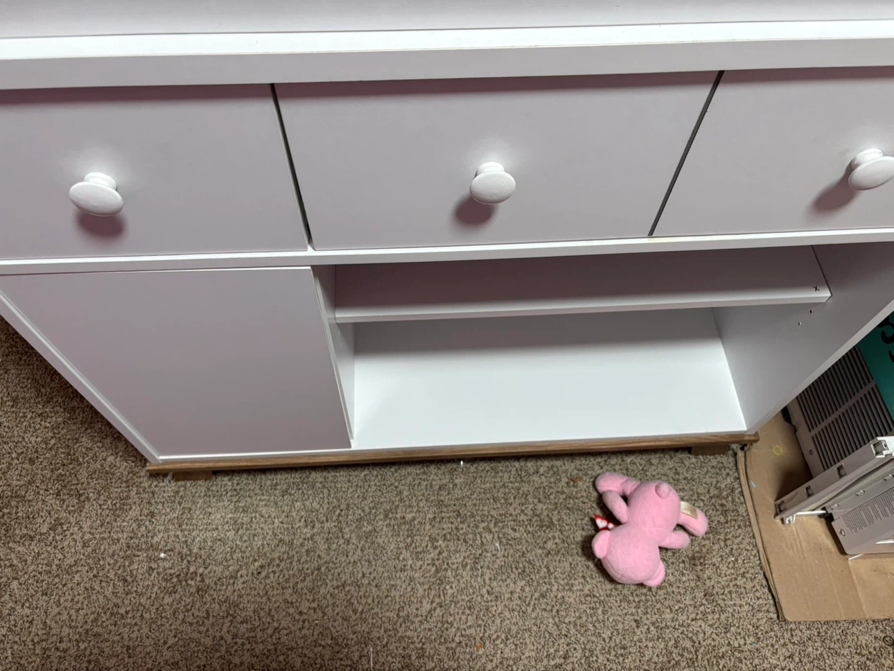 White Changing Table with Drawers - photo 4