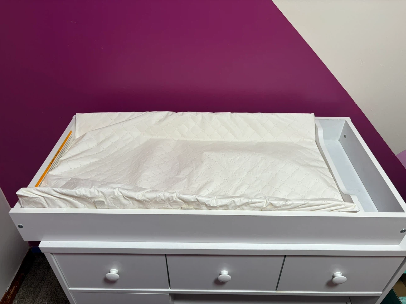 White Changing Table with Drawers - photo 5