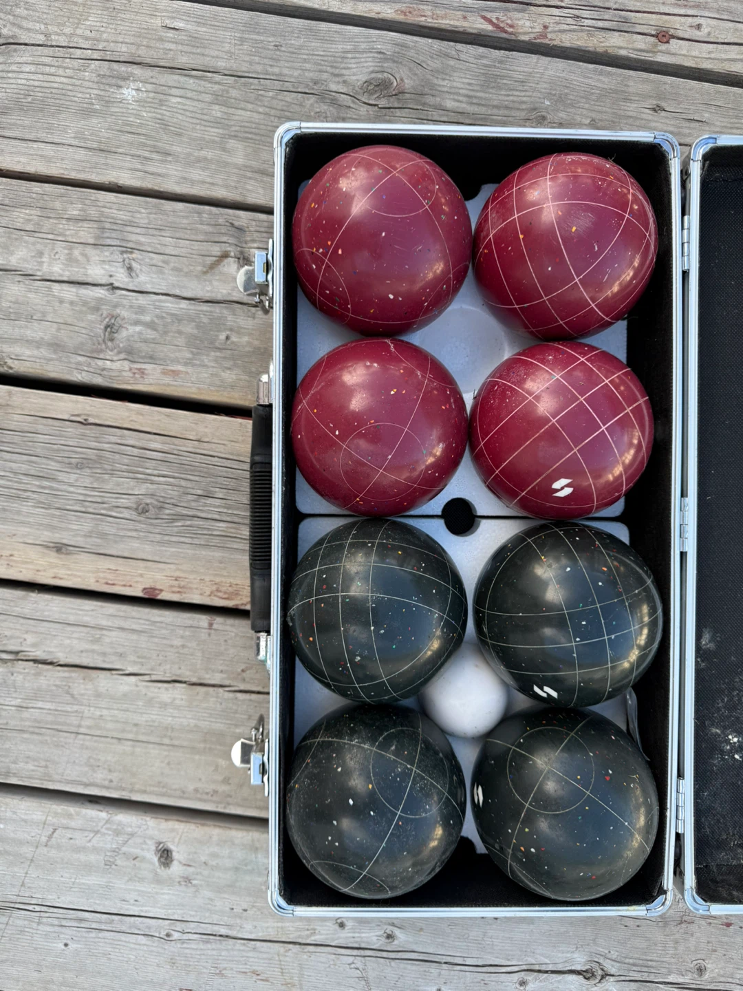 Bocce ball set