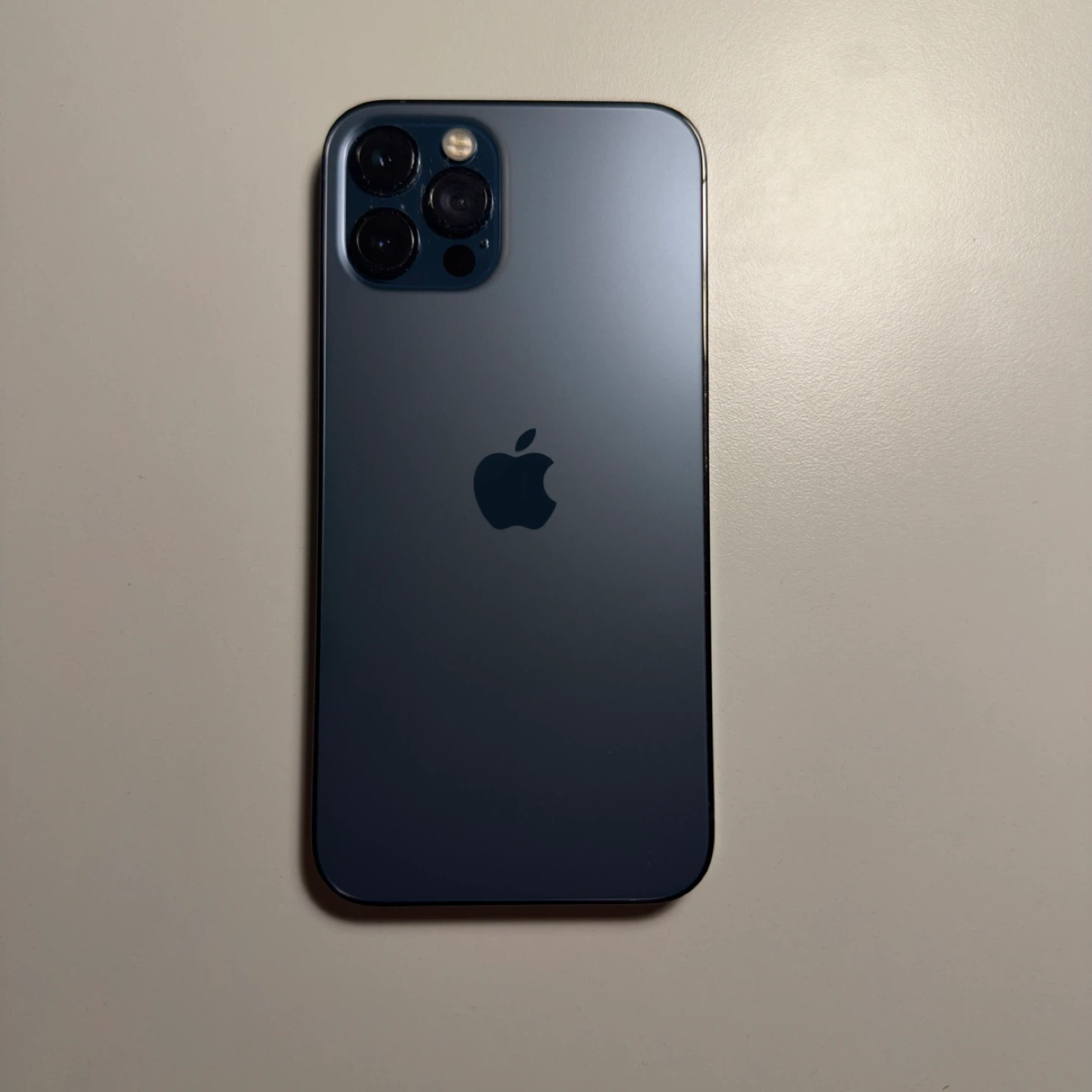 Apple iPhone 12 Pro 128GB - Unlocked (+ Free Case) - photo 2