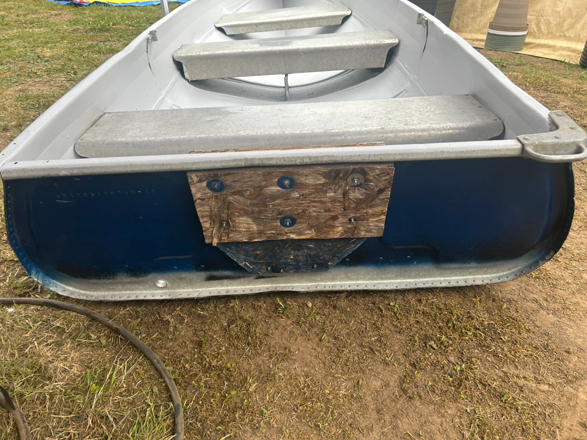 12ft Aluminum Boat - photo 3