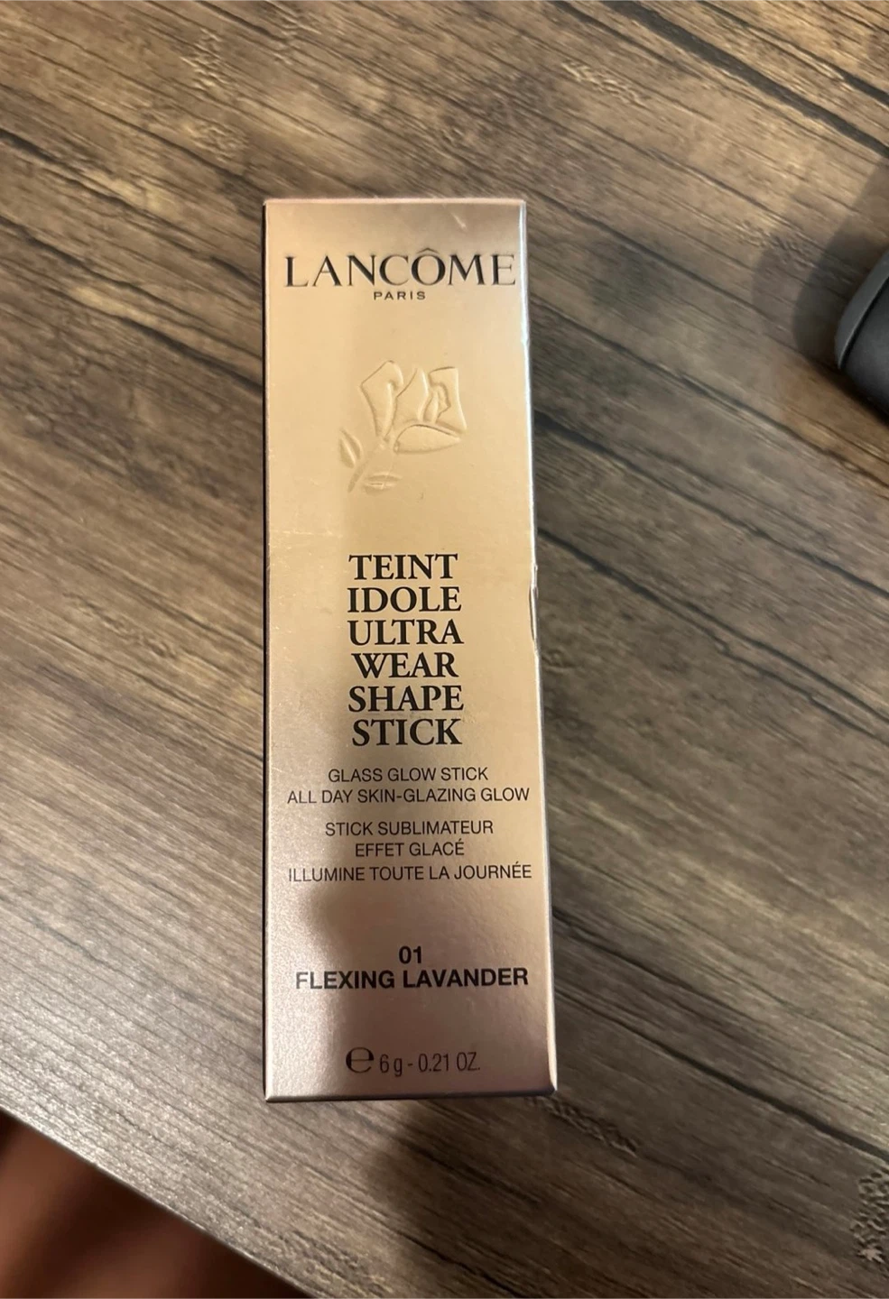 Lancome Teint Idole Ultra Wear Shape Stick 01 Flexing Lavender