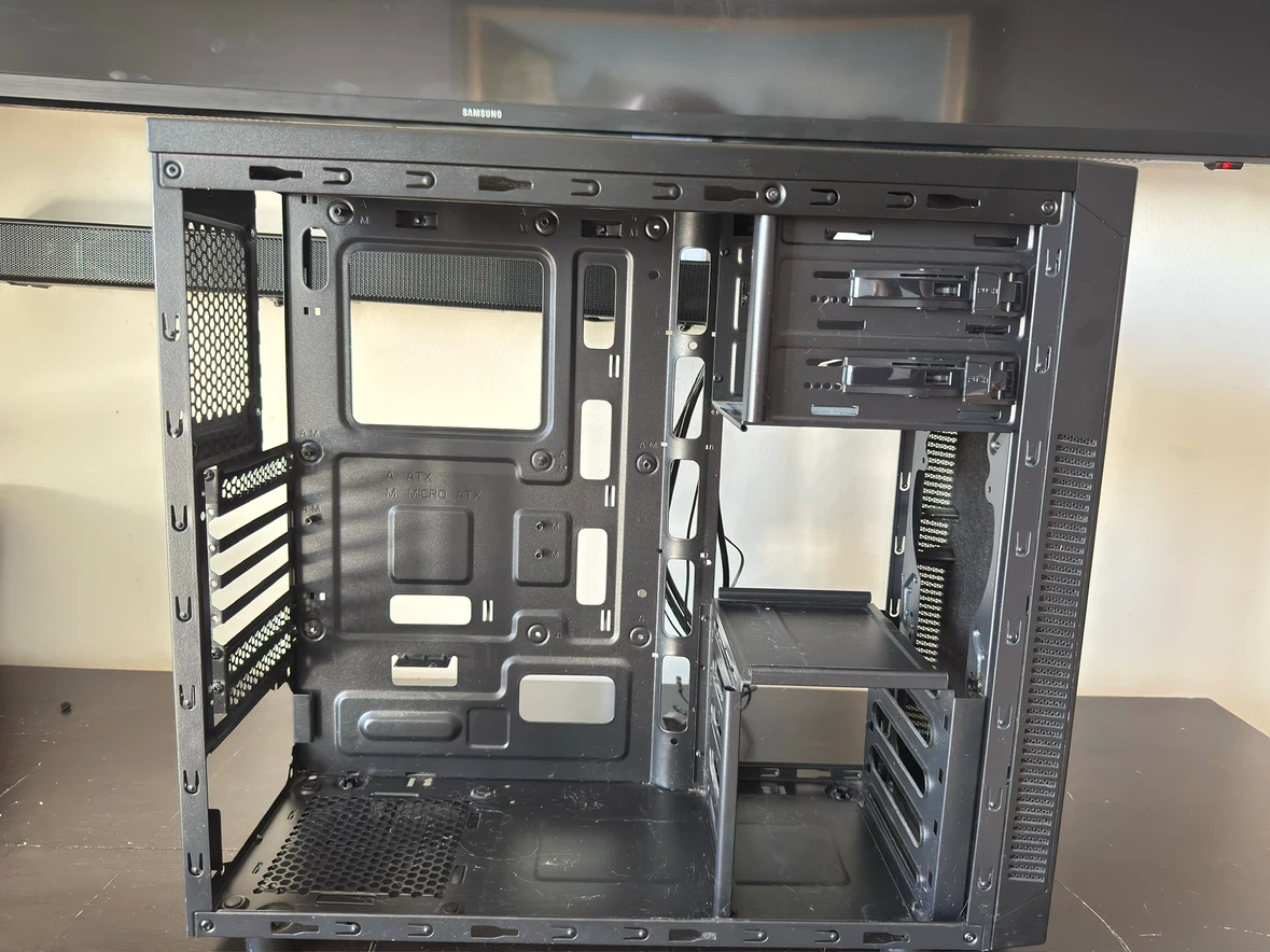 Corsair Carbide Series ATX Mid-Tower PC Case - photo 2