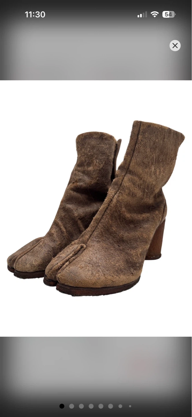 Rare find ! Vintage Maison Margiela Tabi Boots