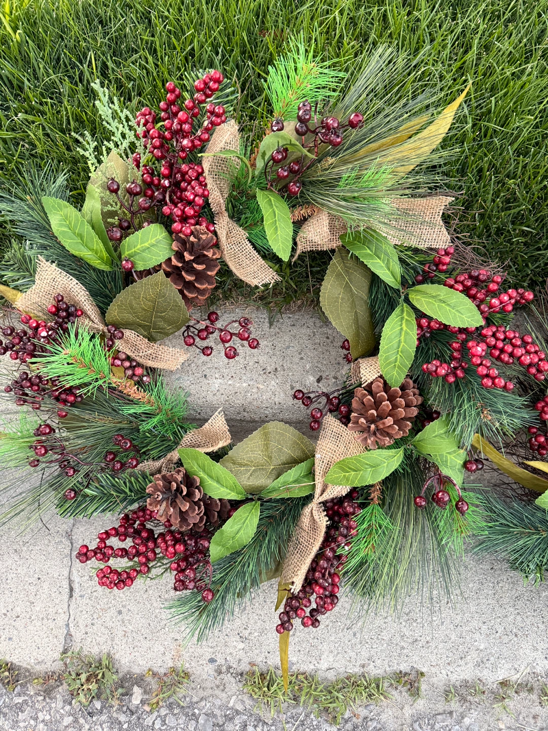 Artificial Christmas Wreath with Berries and Pinecones - photo 2