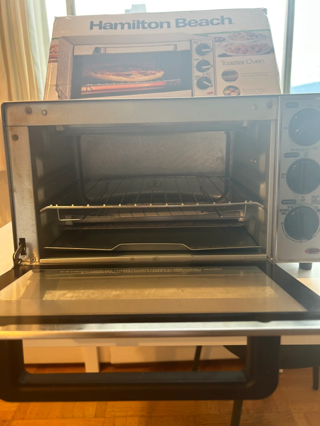 Hamilton Beach Toaster Oven - photo 2