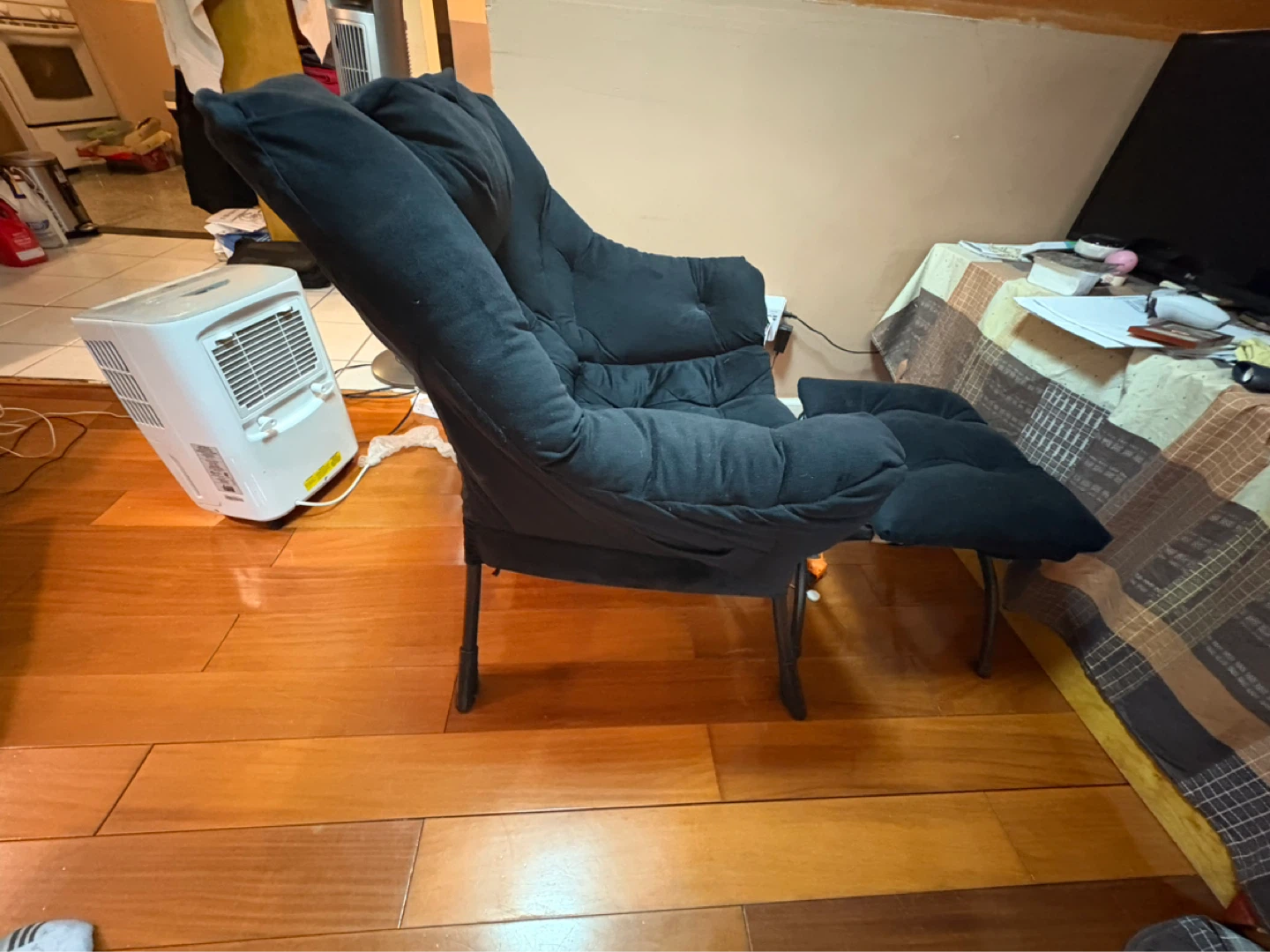 MOVING OUT SALE – MUST GO! - photo 2