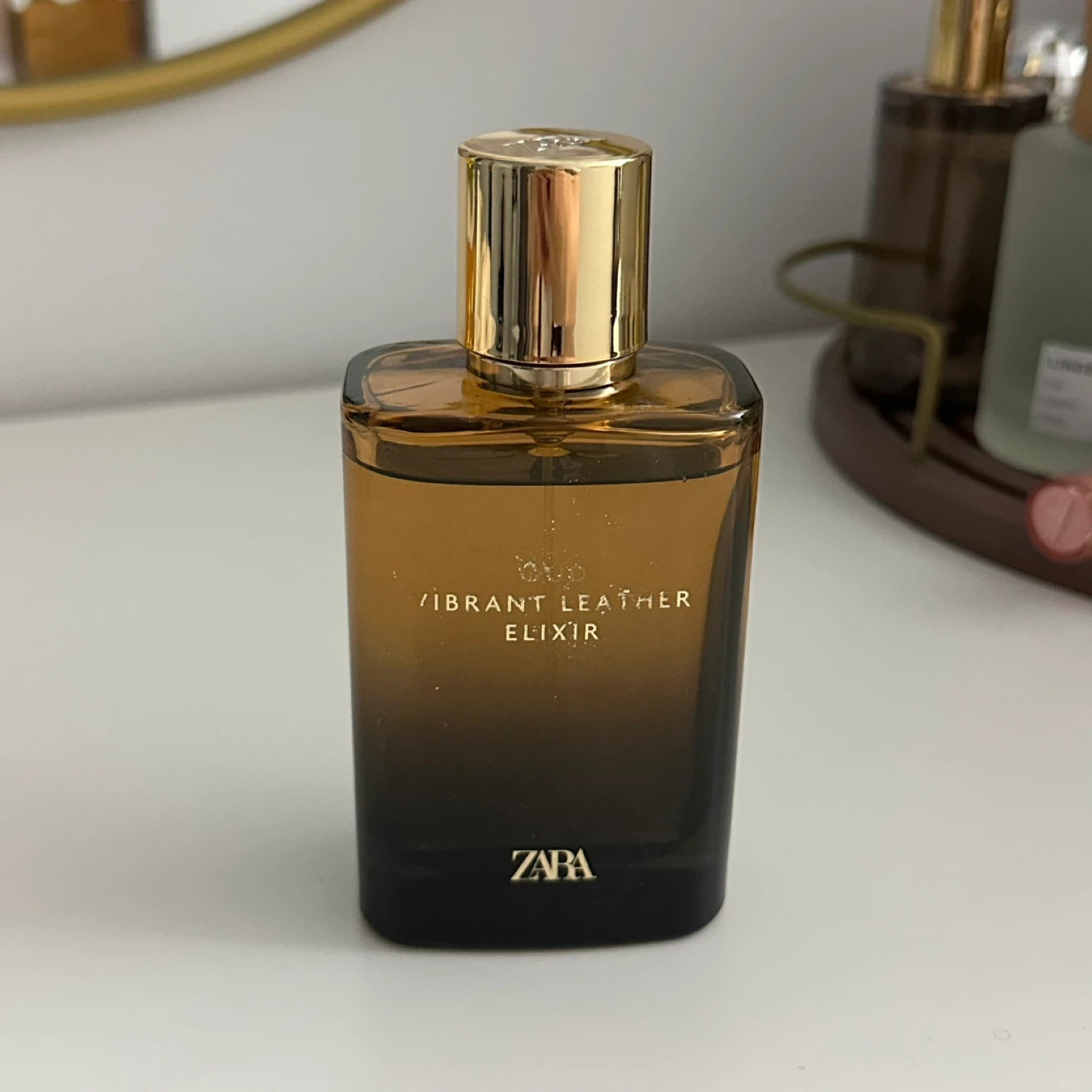 Zara Vibrant Leather Elixir Eau de Parfum for Men