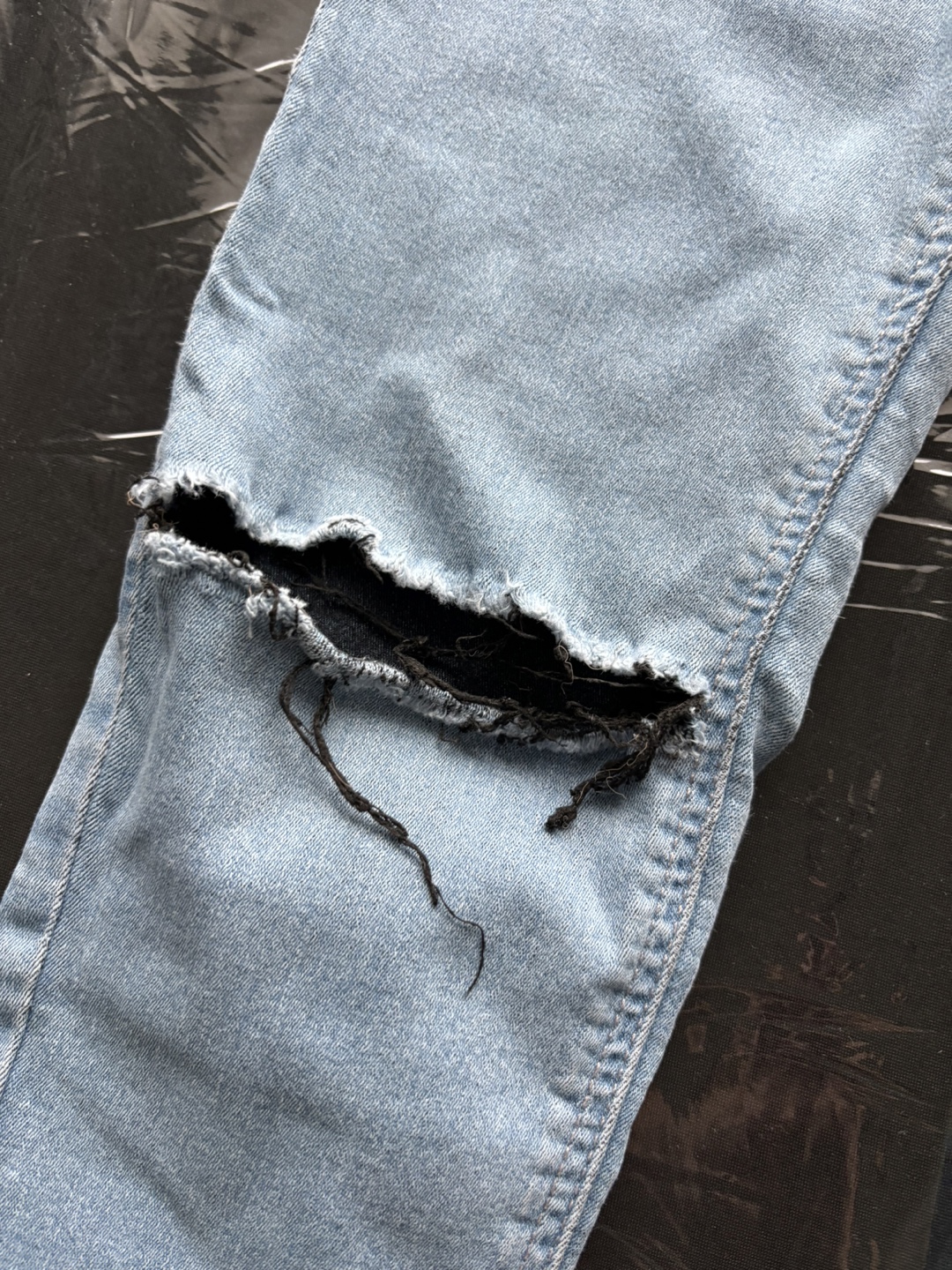 Topshop - Light Wash Ripped Skinny Jeans - photo 4