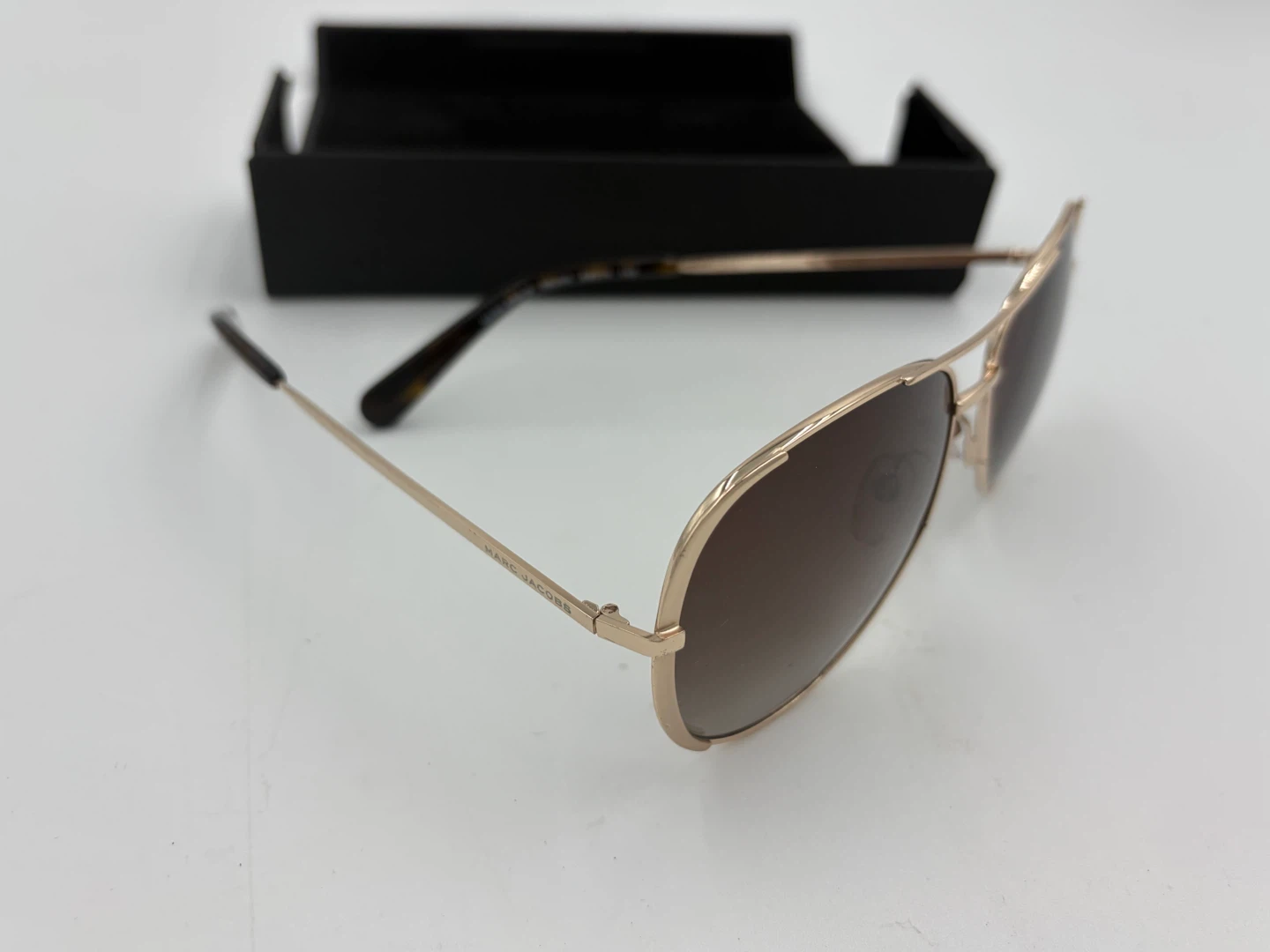 Marc Jacobs Aviator Sunglasses - photo 3