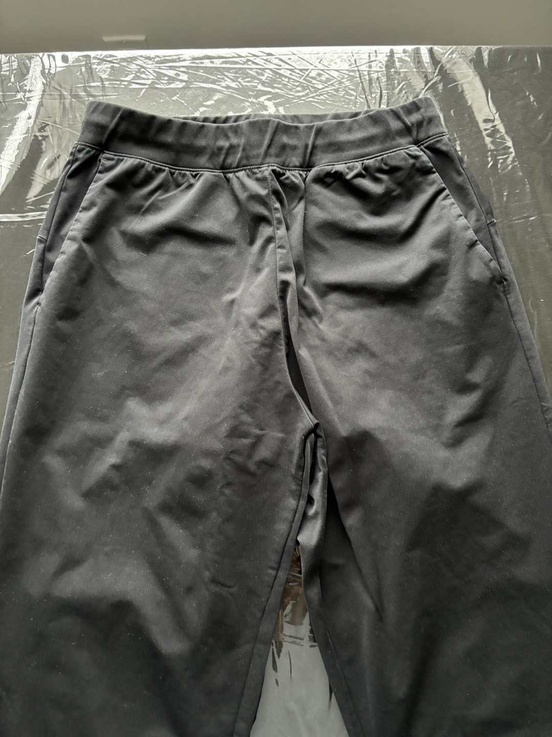 Uniqlo Women’s Black Joggers Size S - photo 3