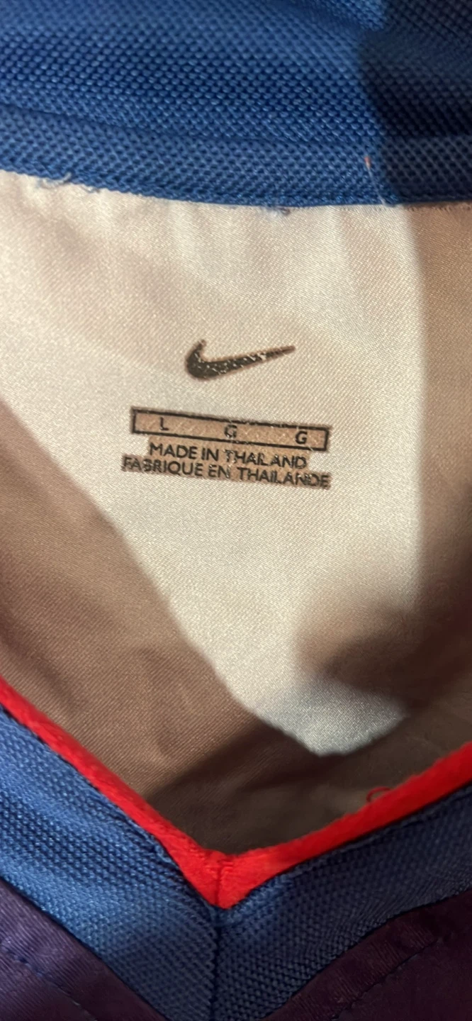 Vintage Nike FC Barcelona Soccer Jersey size Large - photo 5