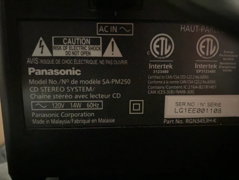 Panasonic CD Stereo System with multiple extra speakers - photo 2