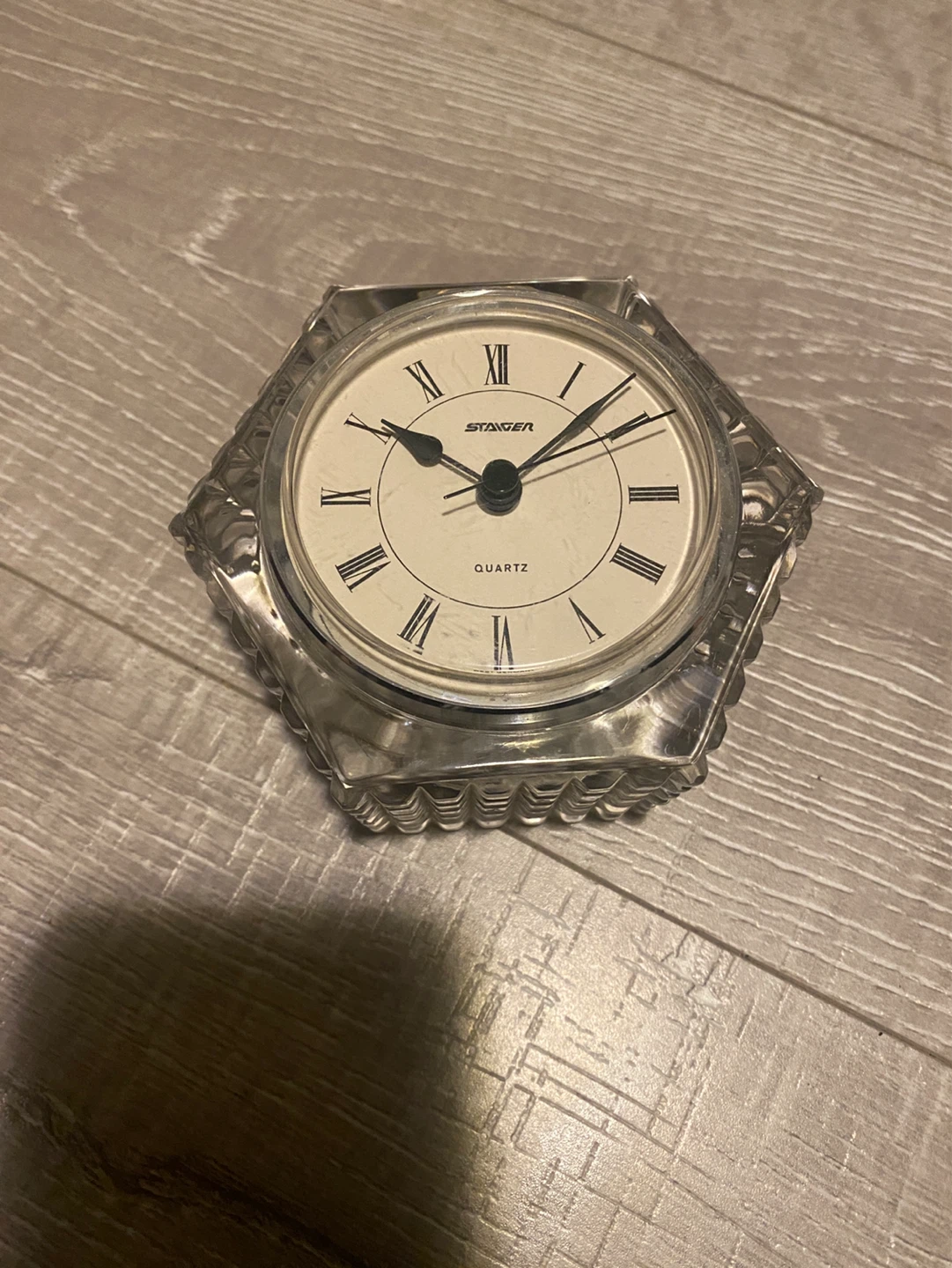 Stager Quartz Clock