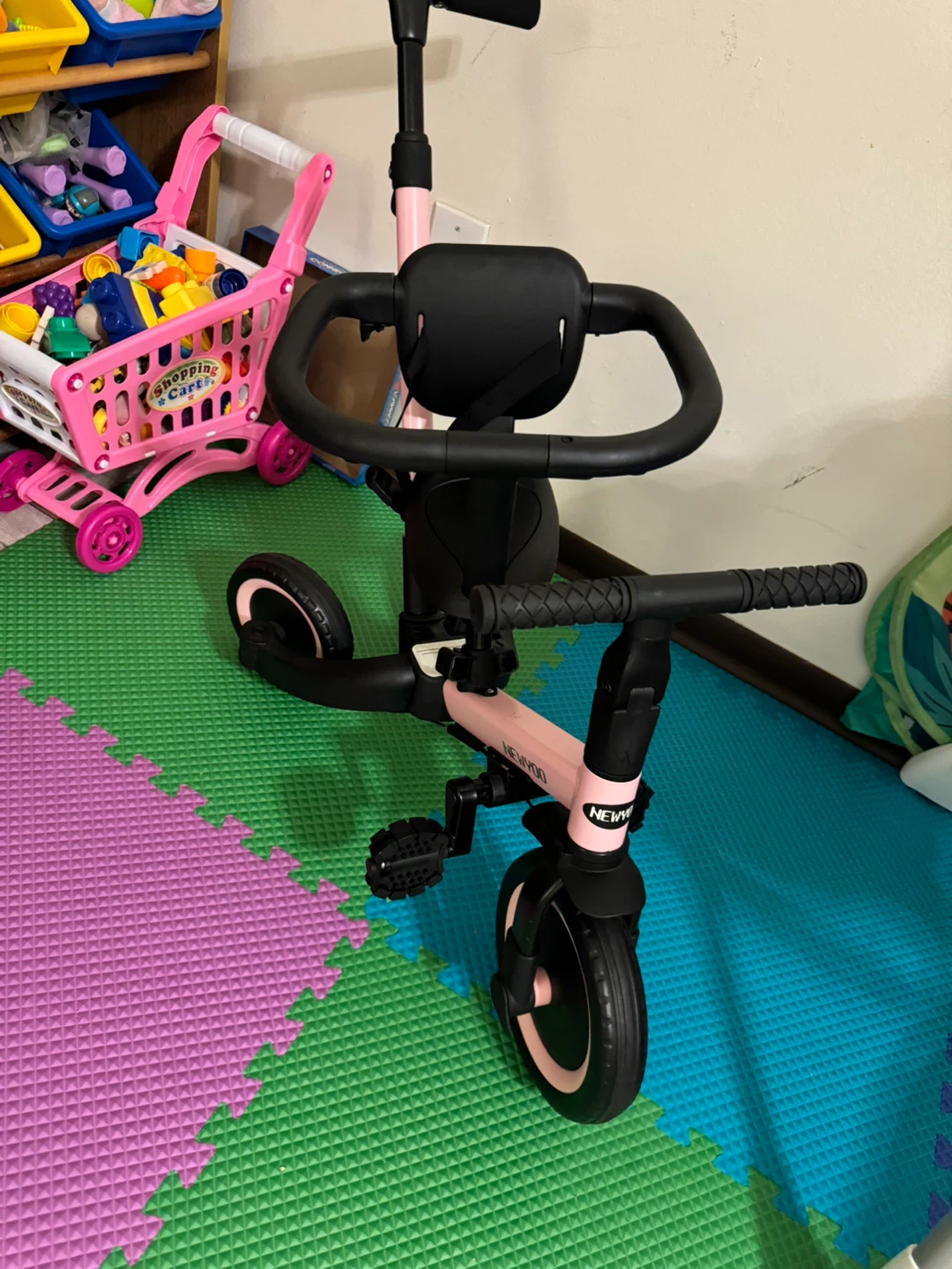 newyoo Toddler Tricycle with Helmet - Pink
